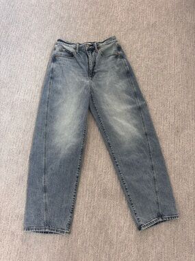 Daze High-Rise Straight Jeans - Faded Blue